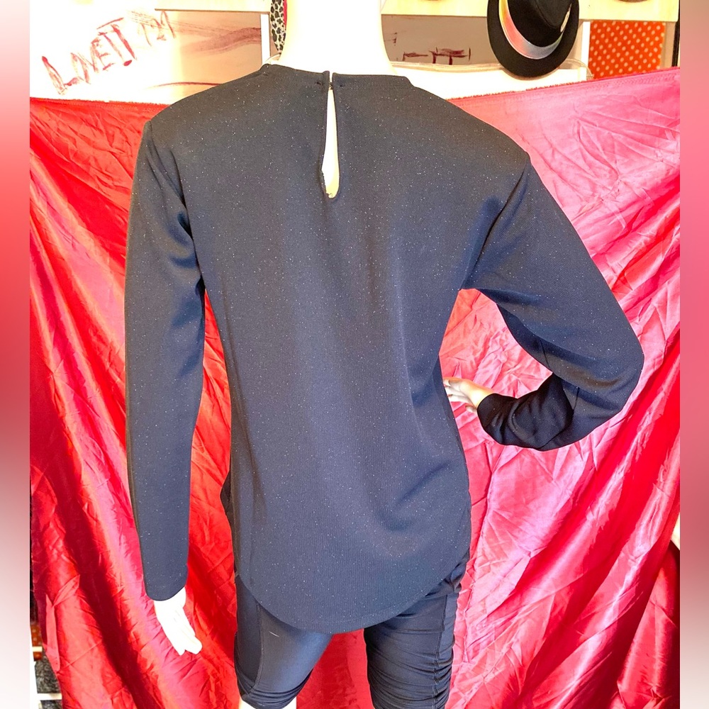 Black little sweater size S
